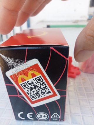 Caja Spiderman Un Nuevo Día McDonald's