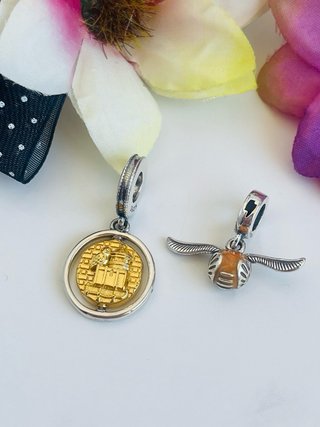Set Charm Harry Potter Piattaforma 9 3/4 e Boccino