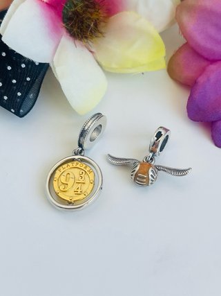 Set Charm Harry Potter Piattaforma 9 3/4 e Boccino