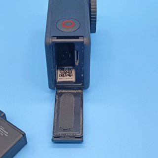 - DJI Osmo Action 4 cámara acción 4K batería
