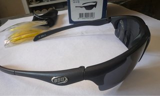 Gafas de sol NUEVAS BBB niño PVP 40 eur