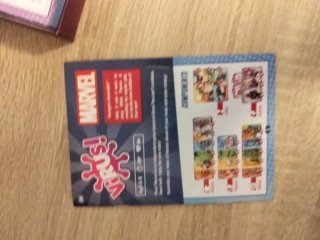 Juego de cartas Marvel Virus