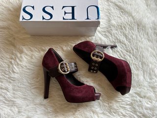 Zapatos Guess Tacón Burdeos