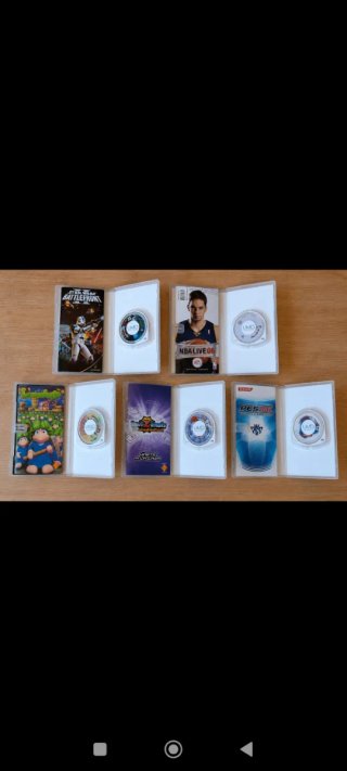 Pack 5 Juegos PSP: Star Wars, NBA Live, Invizimals