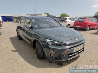 2025 CUPRA León - 1.5 eTSI 110kW (150CV) DSG