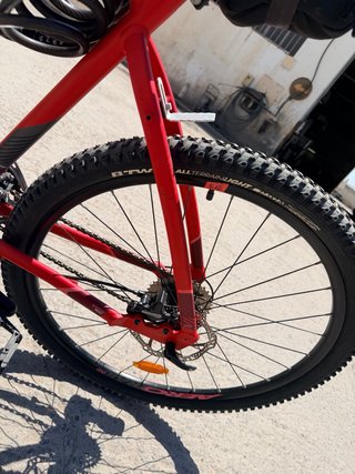 Bicicleta BTWIN 540 RockRider Roja