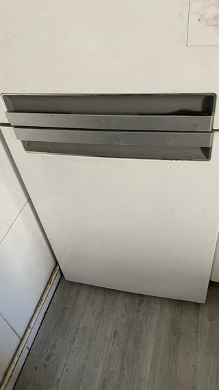 Baldas Frigorífico Whirlpool BSNF9152W Todas