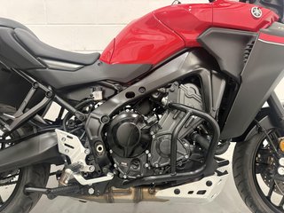 YAMAHA TRACER 9