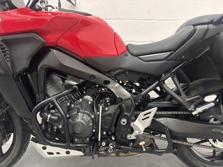 YAMAHA TRACER 9