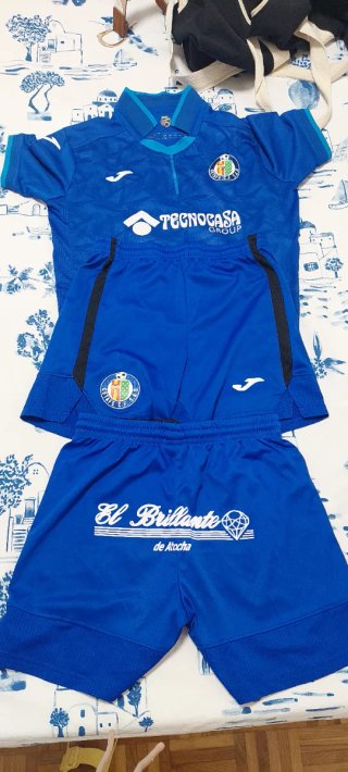 Lote Ropa Deportiva Getafe CF Joma