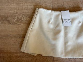 Falda pantalón Zara blanca Talla XS