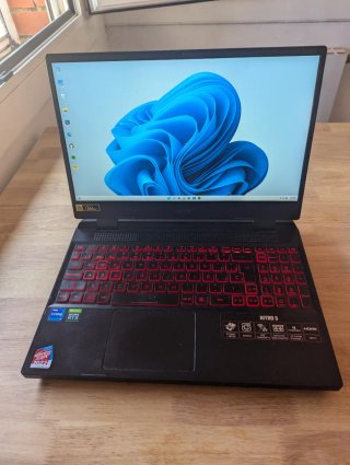 Acer Nitro 5 i7 32GB RAM RTX