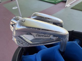 Palos de Golf Cleveland Nuevos