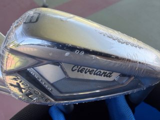 Palos de Golf Cleveland Nuevos
