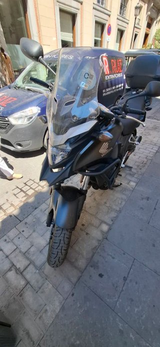 Honda CB500X Adventure Moto Negra/Plata