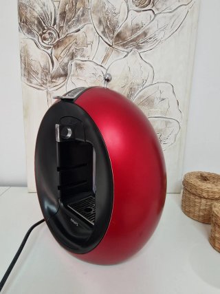Cafetera Dolce Gusto Roja