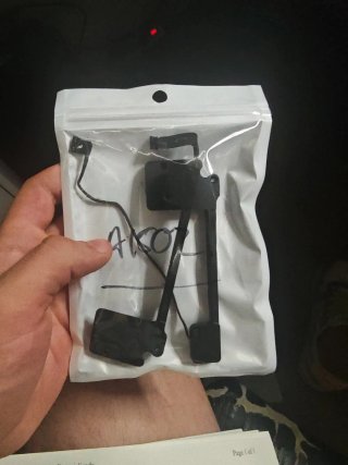ALTAVOZ DERECHO MACBOOK A1502 repuesto