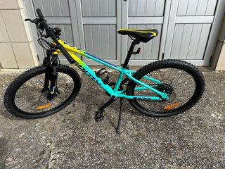 Bicicleta Monty KX7D