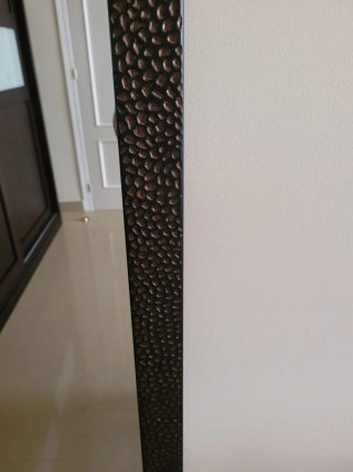 Espejo de pared decorativo marrón