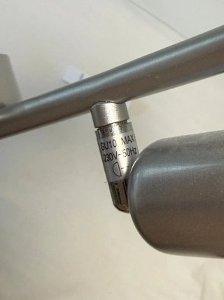 Lámpara de techo de metal