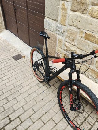 Bicicleta carbono 29 talla L