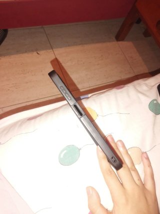 Funda negra para móvil