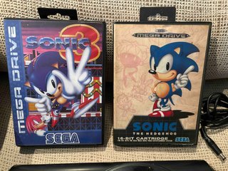 Consola Sega + 2 Juegos