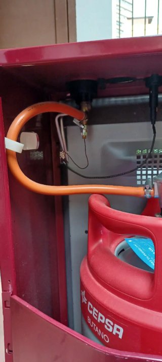 Estufa de gas Campingaz y detector CO regalo