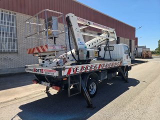 Nissan Cabstar 2003