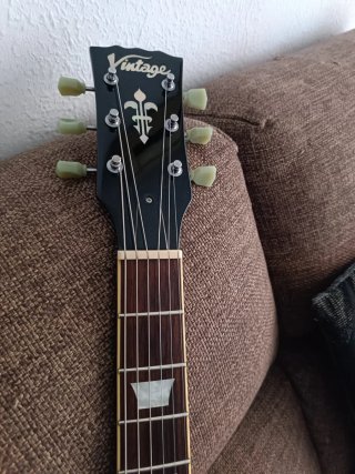 Guitarra Vintage V100 Les Paul Sunburst