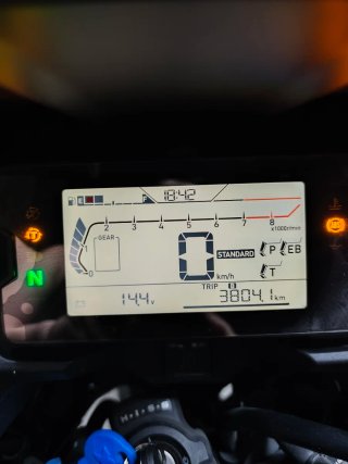 Honda NC750X 2024 - 3.800km