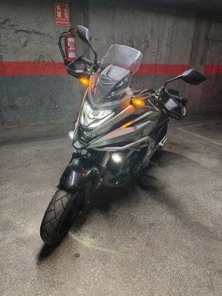 Honda NC750X 2024 - 3.800km