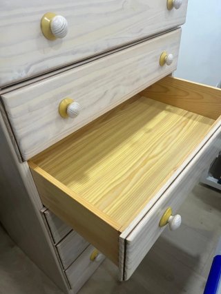Cómoda cajonera