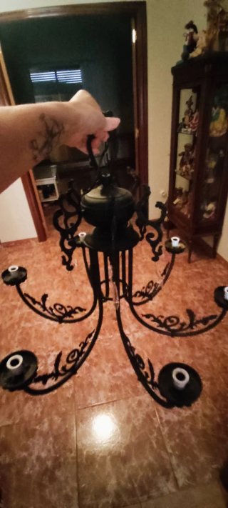 2 Lámparas techo Vintage: Diseño Floral y Gótico