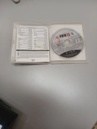 PS3 CON 2 JUEGOS DE PES2008 I FIFA13