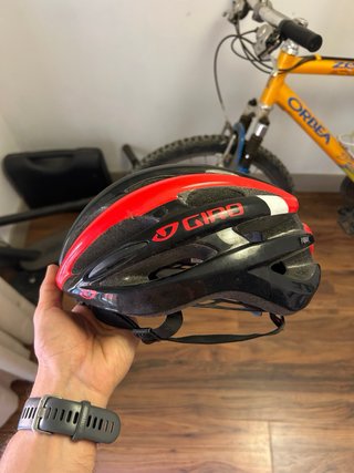 Casco Bicicleta Giro Negro/Rojo talla M, usado