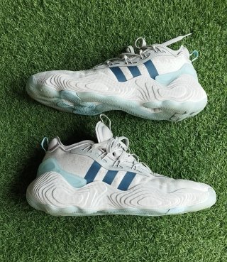 Adidas Trae Young 3 Talla 46 1/3