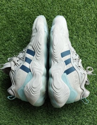 Adidas Trae Young 3 Talla 46 1/3