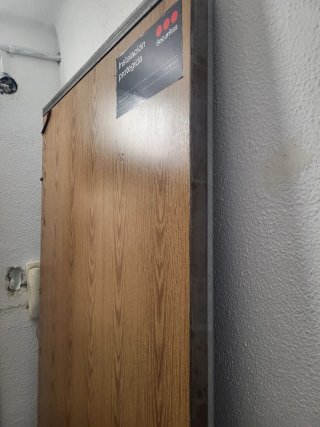 Puerta Antiokupa 206x84 cm + Marco