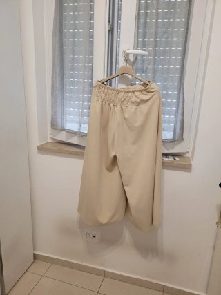 Pantaloni palazzo beige