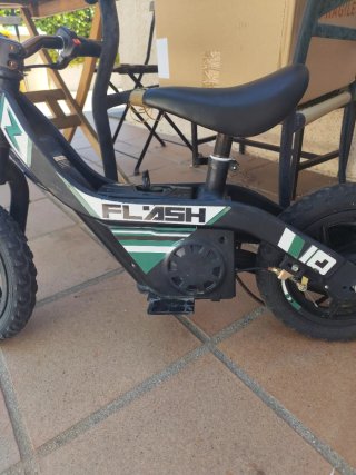 Bicicleta Eléctrica Infantil Biwond Flash Reparar