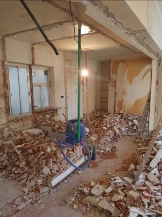 Servicio de desescombro y retirada de escombros