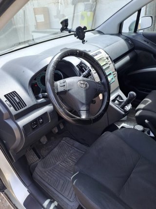 Toyota Corolla 2005