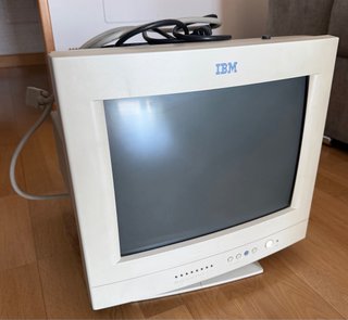 Monitor IBM 6541-02N 15 funcionando