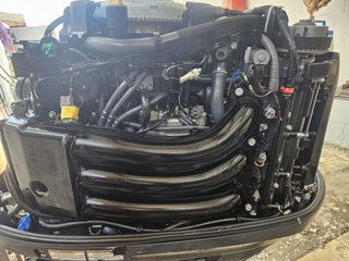 Motor Yamaha 300 V6