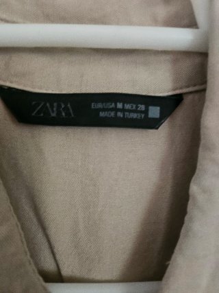 Vestido Zara Beige Botones Cinturón