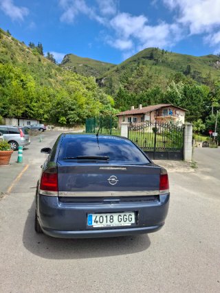 Opel Vectra 2009