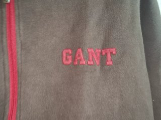 Chaqueta Gant Marrón Cremallera Roja