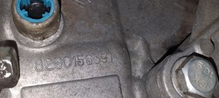 Caja de cambios renault 206671 820015639 megane ii