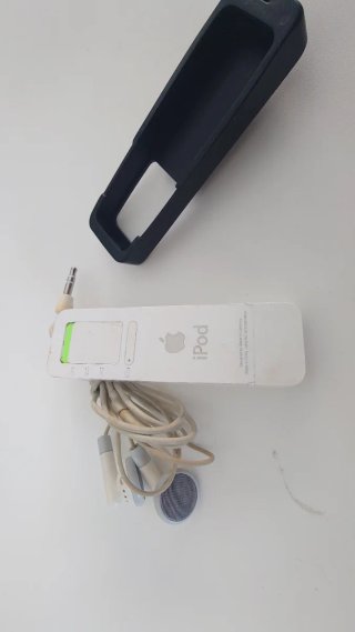 iPod Shuffle 1ª Gen Plata/Blanco